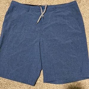 Trinity Men’s Size 40 Waist Blue Hybrid Shorts